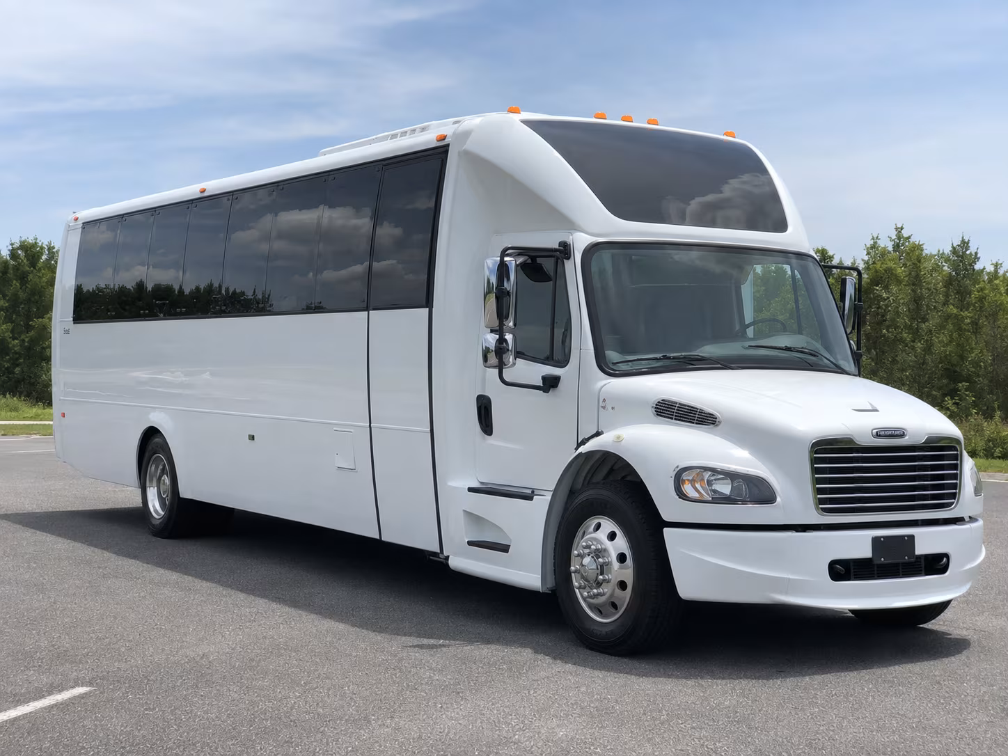 25 Passenger Party Bus Exterior
