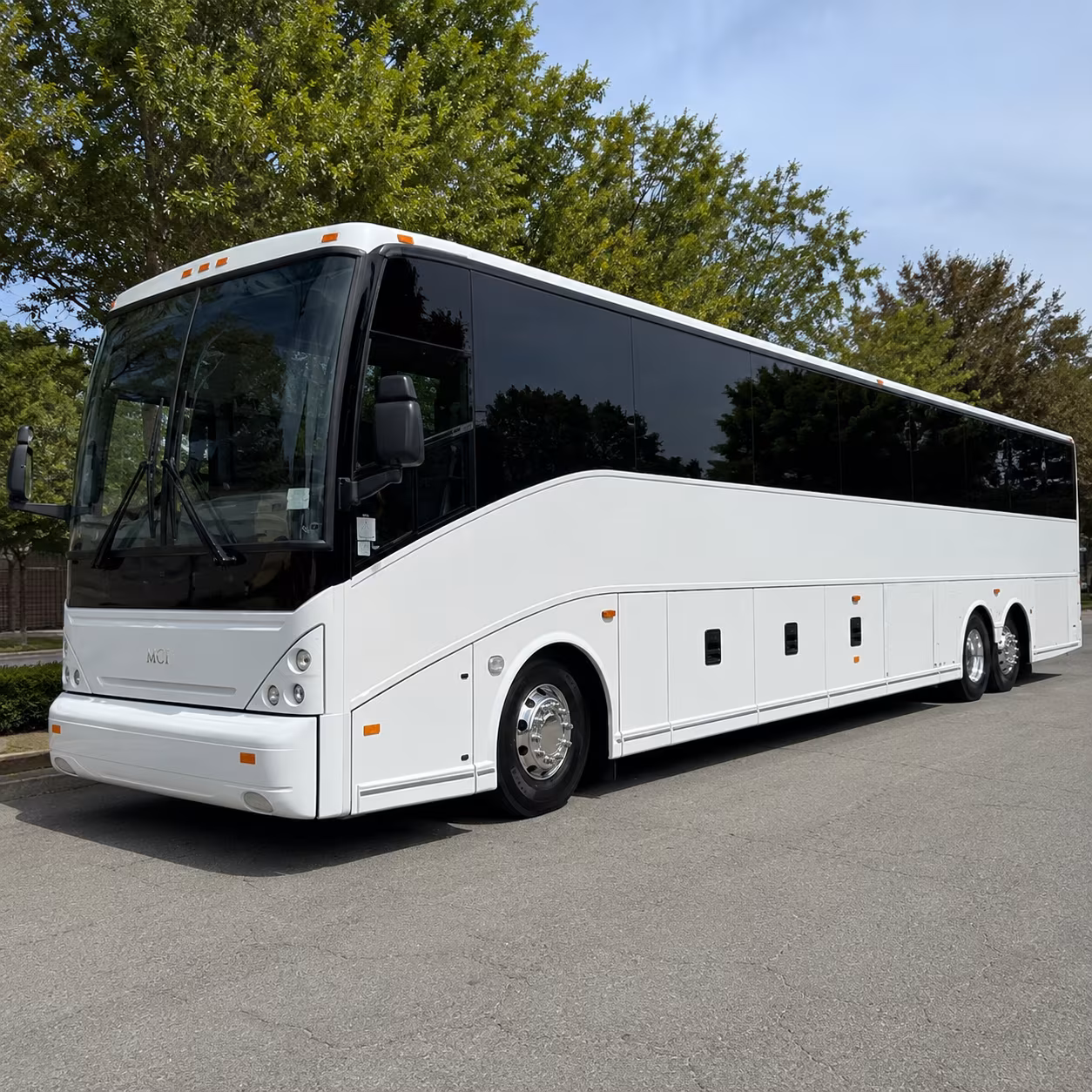 40-56 Passenger Charter Bus Exterior