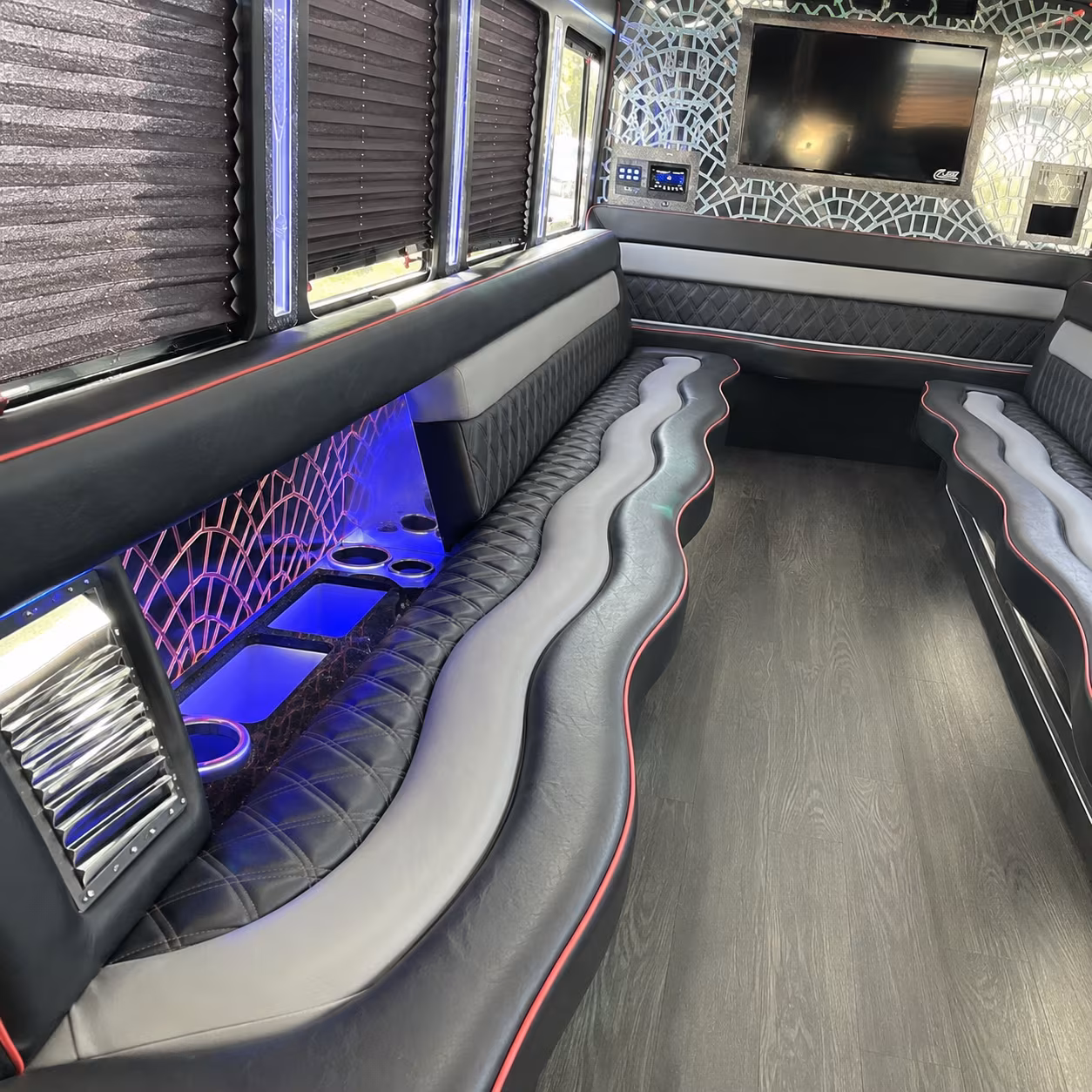 East Orange Birthday, Sweet 16, & Quinceañera Party Bus Rentals
