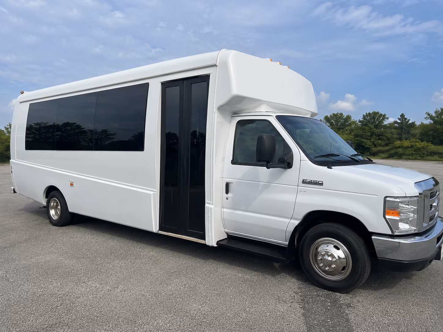 Irvington Birthday, Sweet 16, & Quinceañera Party Bus Rentals