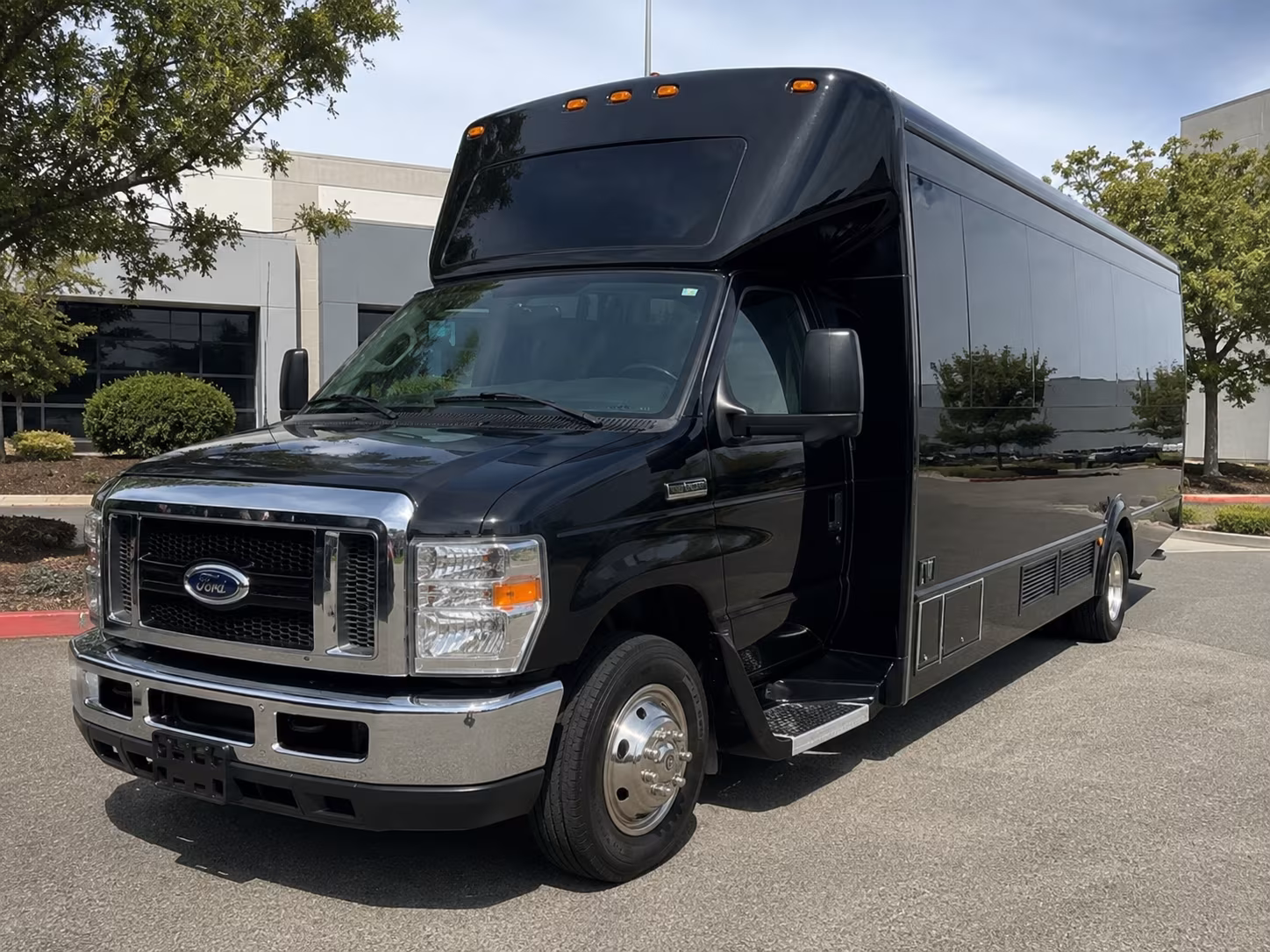 Perth Amboy Party Bus Rental